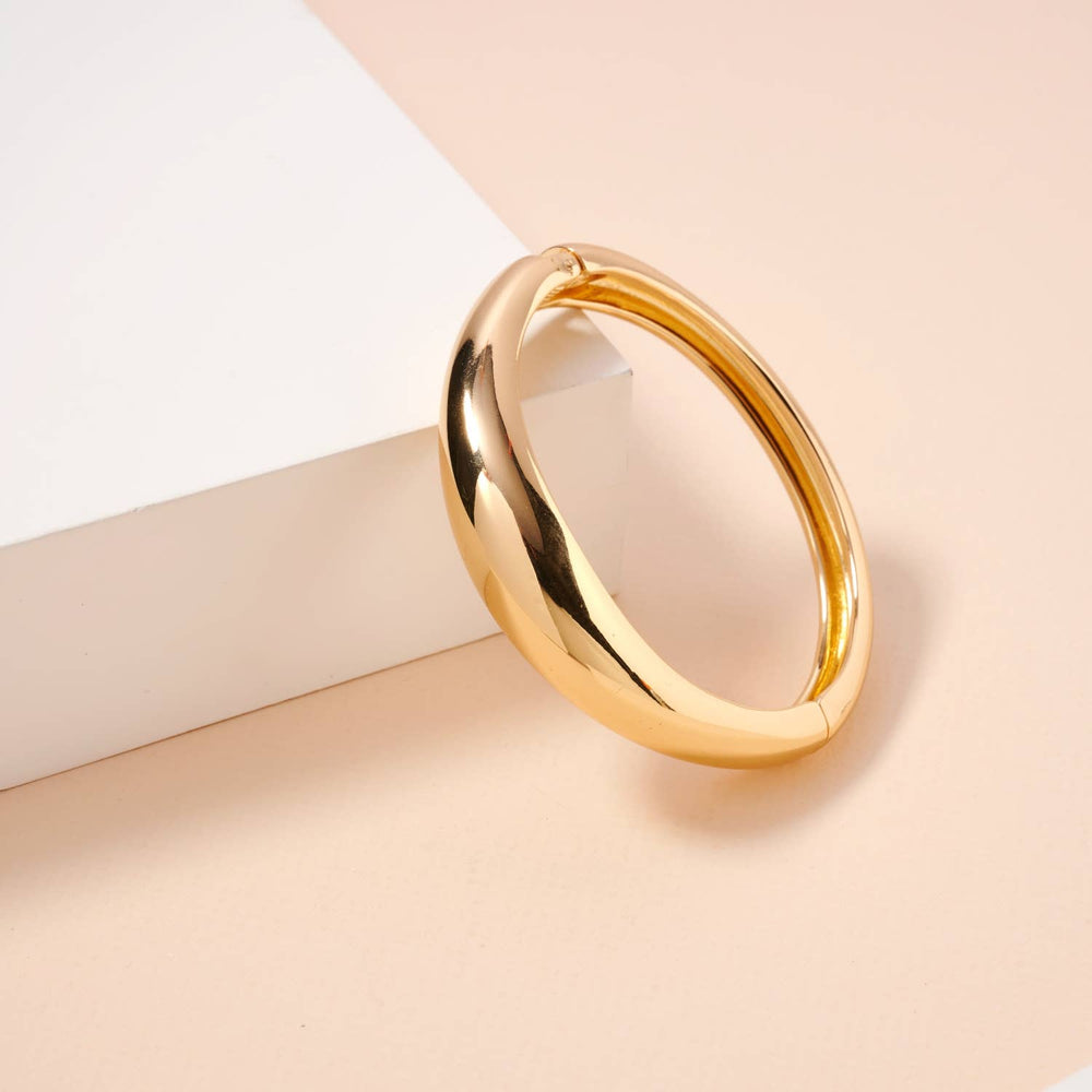 Thin and Wavy Cuff Bracelet- Gold