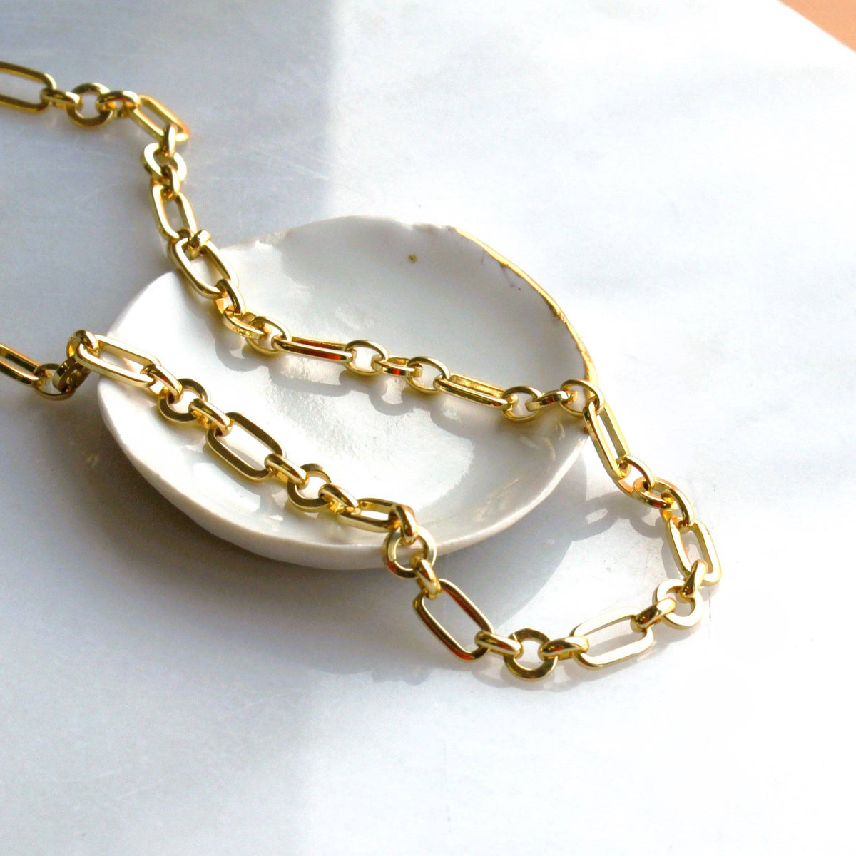 Caris Chunky Gold Chain Necklace