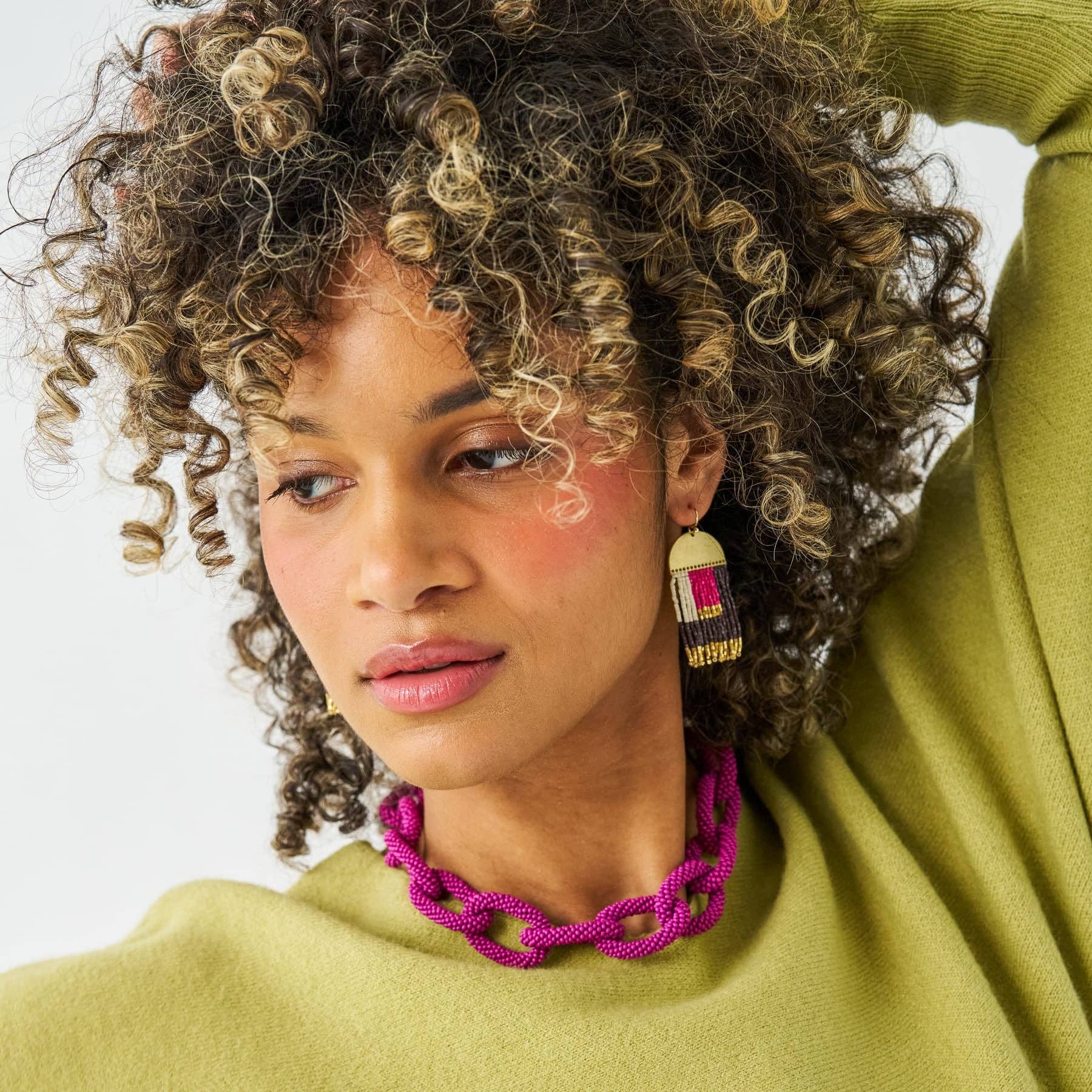 Jenna Chain Link Necklace-Magenta