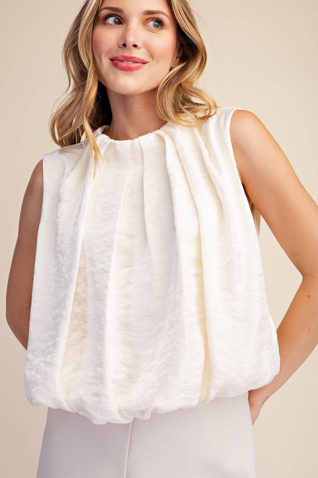 Estelle Pleated Balloon Top-Off White