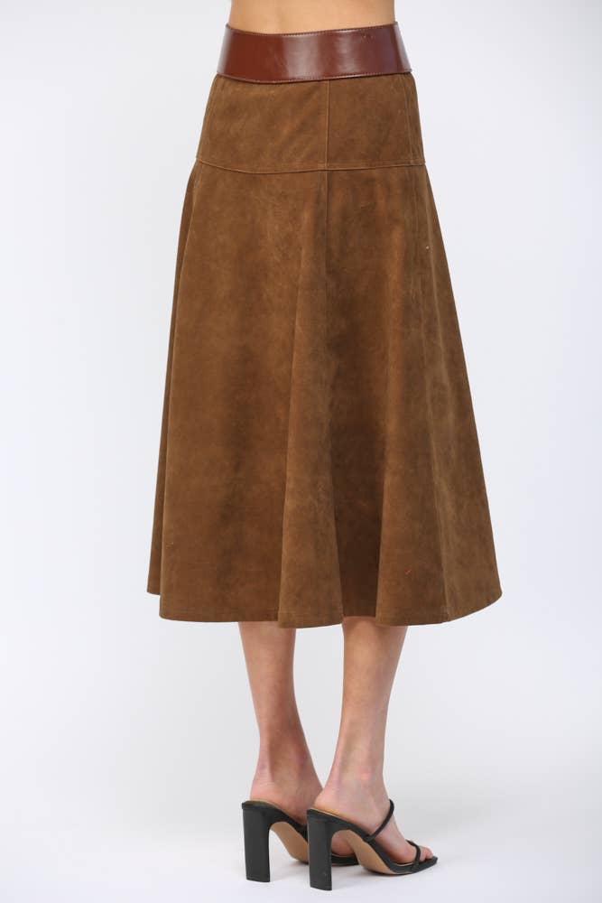 PREORDER: Fashion Walk Faux Suede Midi Skirt