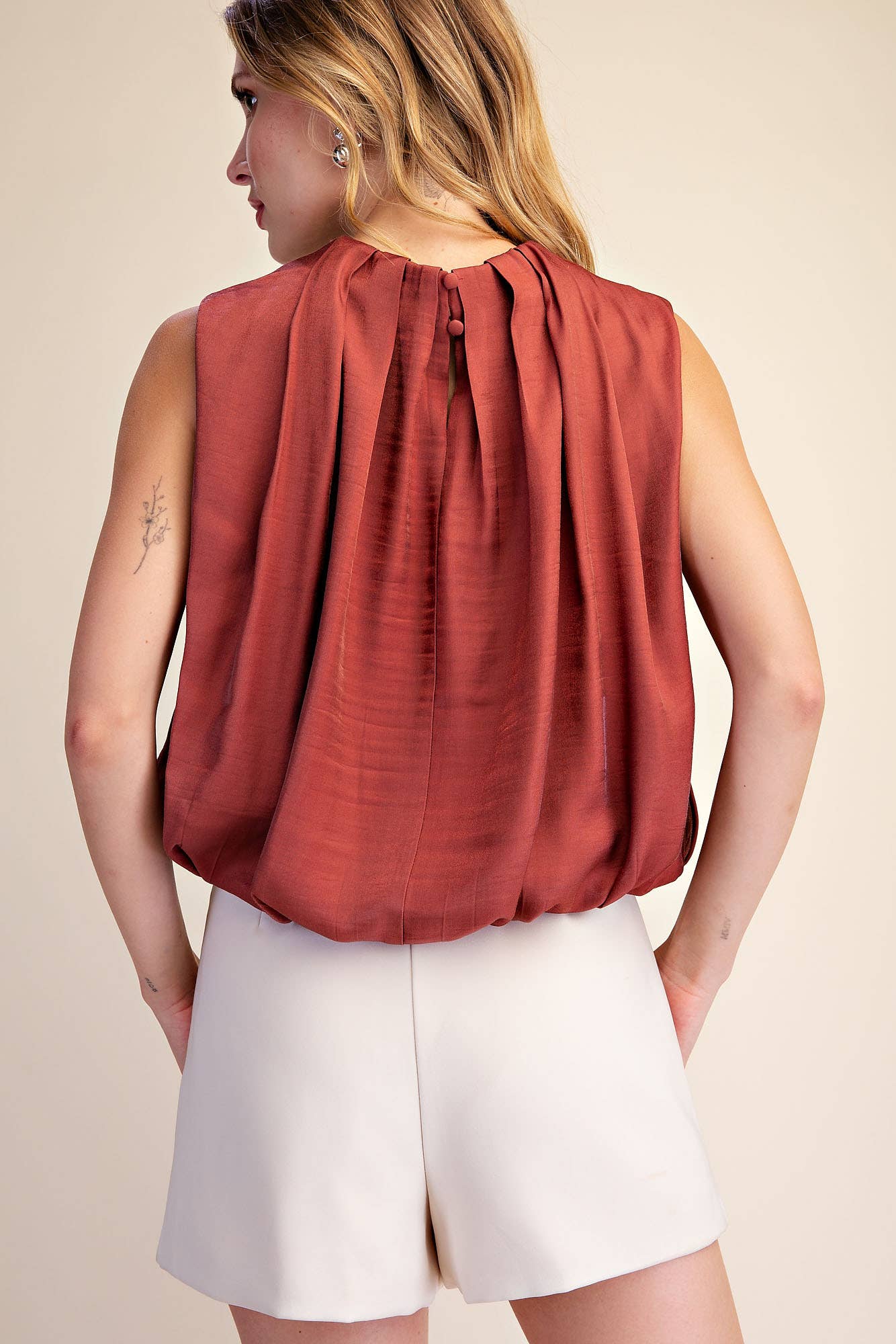 Estelle Pleated Balloon Top-Rust
